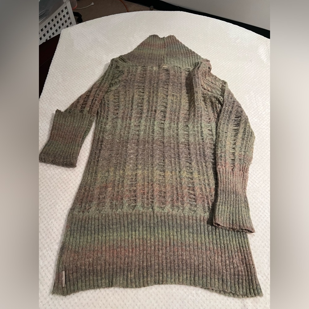 DKNY SWEATER - Picture 2 of 4